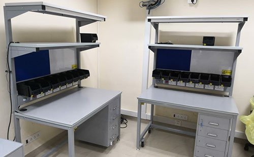 Laboratory Workstations in Bangalore